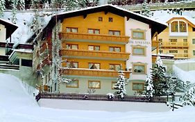 Hotel Garni Val-Sinestra