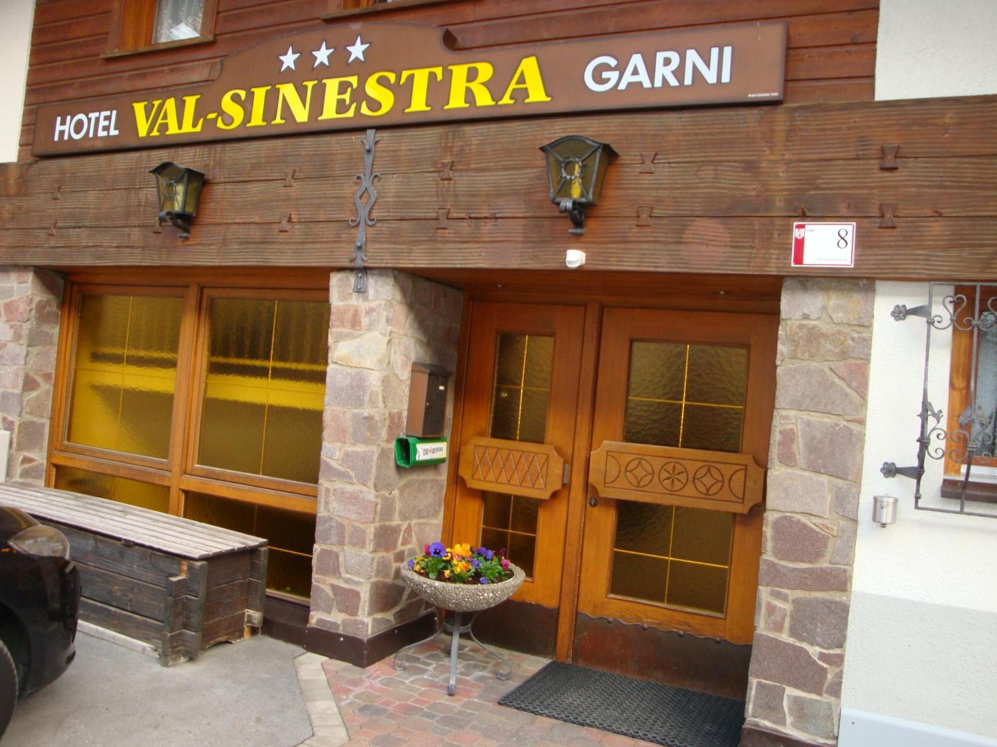 Hotel Garni Val-Sinestra Ischgl Extérieur photo