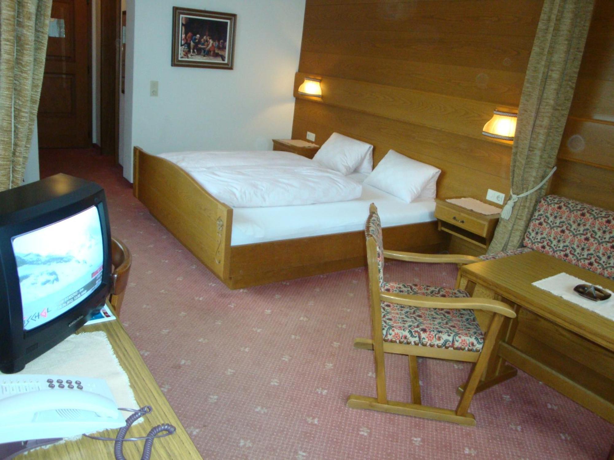 Hotel Garni Val-Sinestra Ischgl Extérieur photo